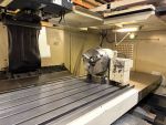 Centre d'usinage DAHLIH type MCV 2100