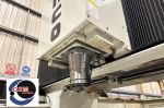 Centre d'usinage vertical HURCO type DCX32