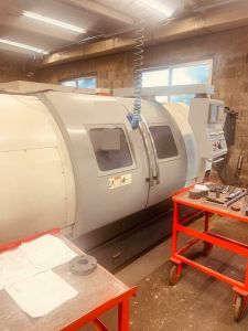 Tour CNC ALEX TECH / VIPER VT-28BLMC x 1500 / OUTILS TOURNANTS