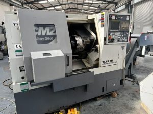 Tour CNC CMZ TL15-TM - 2010