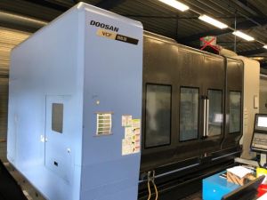 Centre d'usinage 4 axes DOOSAN VCF850 - AXE B