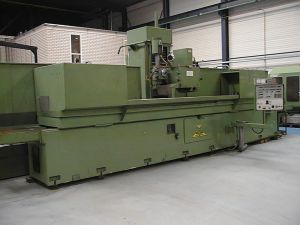 Rectifieuse plane CNC ELB SWBD 030 MCNC 82 - Plateau magnétique 3000 x 400