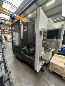 Centre d'usinage 5 axes HAAS type UMC 750