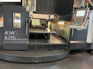 Fraiseuse CNC à double colonnes KAO MING KMC 639 G