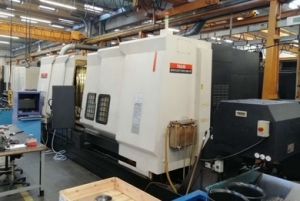 Centre d'usinage CNC MAZAK type SVC 2000L