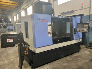 Centre d'usinage vertical DOOSAN type MYNX 650