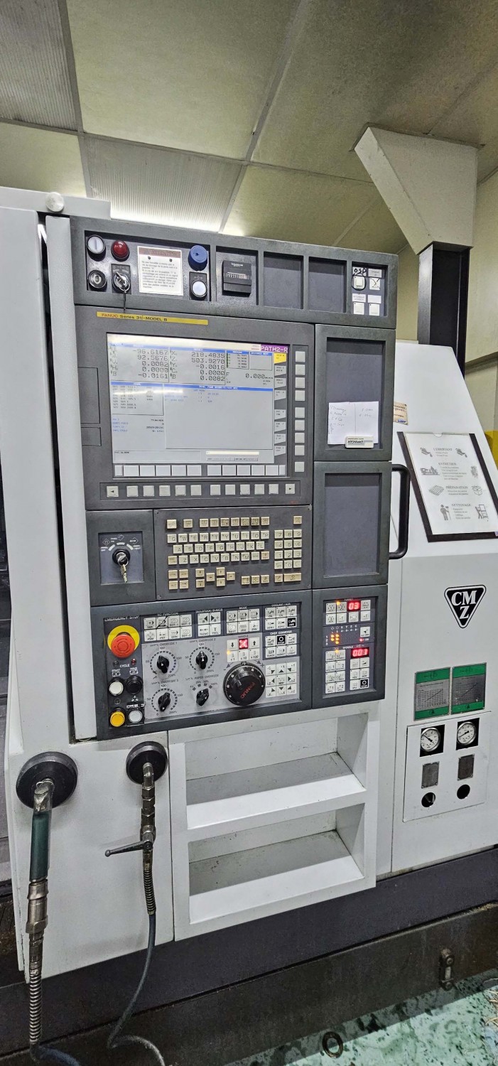 Un tour CNC 12 AXES CMZ type TX66 Y3