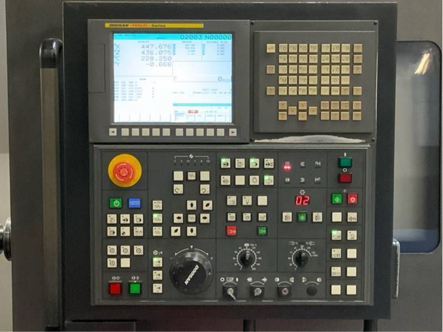 Tour CNC DOOSAN PUMA 3100XLY / AXE Y / Outils tournants