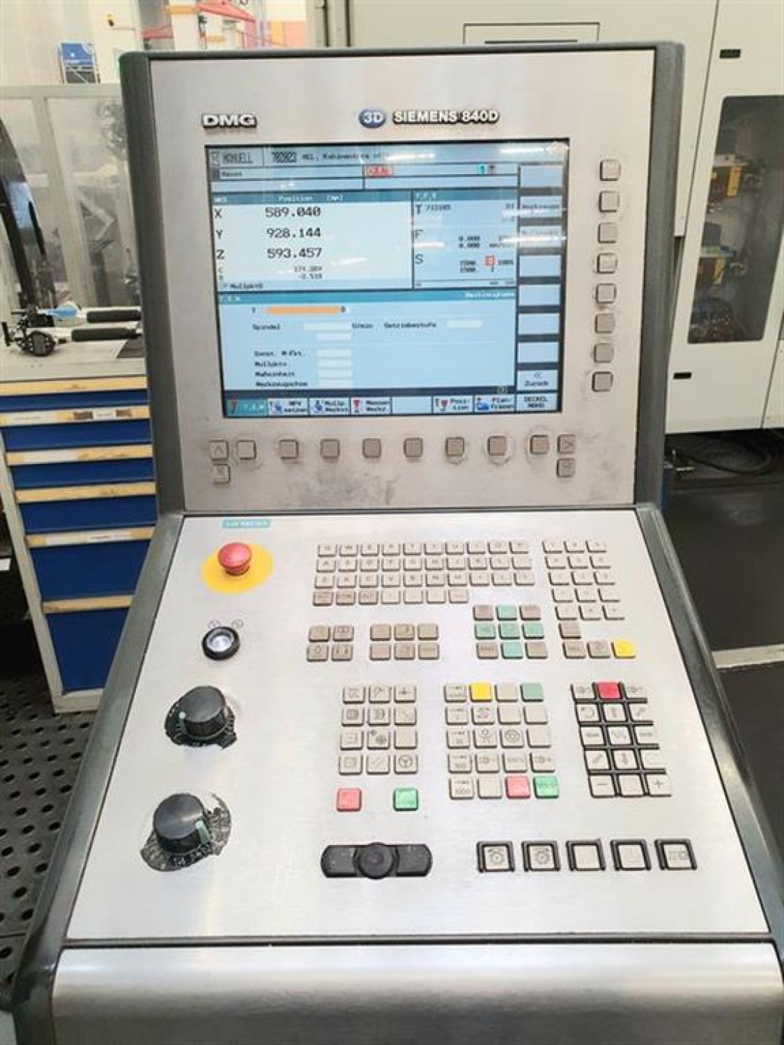 Centre d'usinage 5 axes DECKEL MAHO type DMC 200 FD