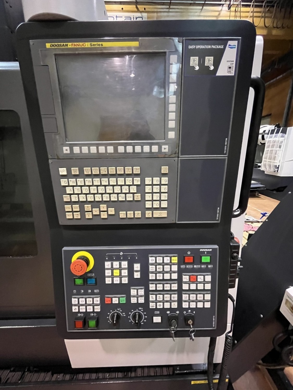 Centre d'usinage DOOSAN DNM5700