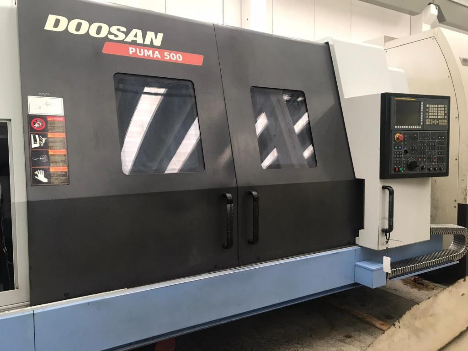 Tour CNC DOOSAN PUMA 500 / TOURELLE 12 OUTILS / CONTRE POINTE