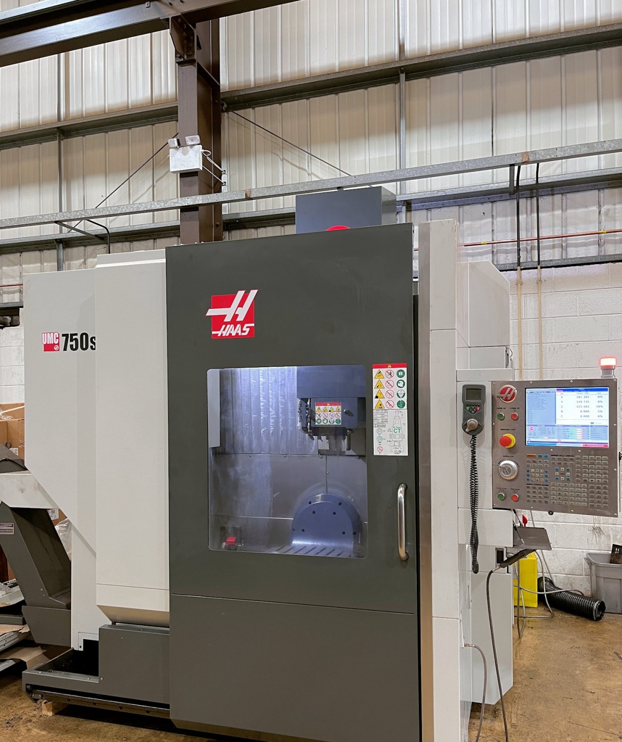 Centre d'usinage 5 axes HAAS type UMC 750SS
