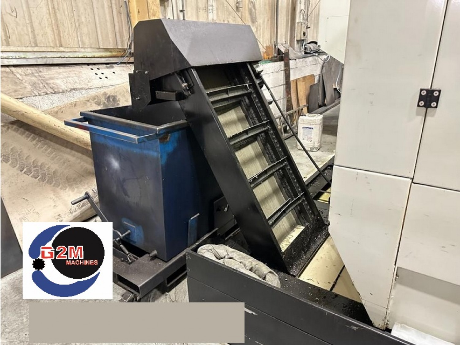 Centre d'usinage vertical HURCO type DCX32