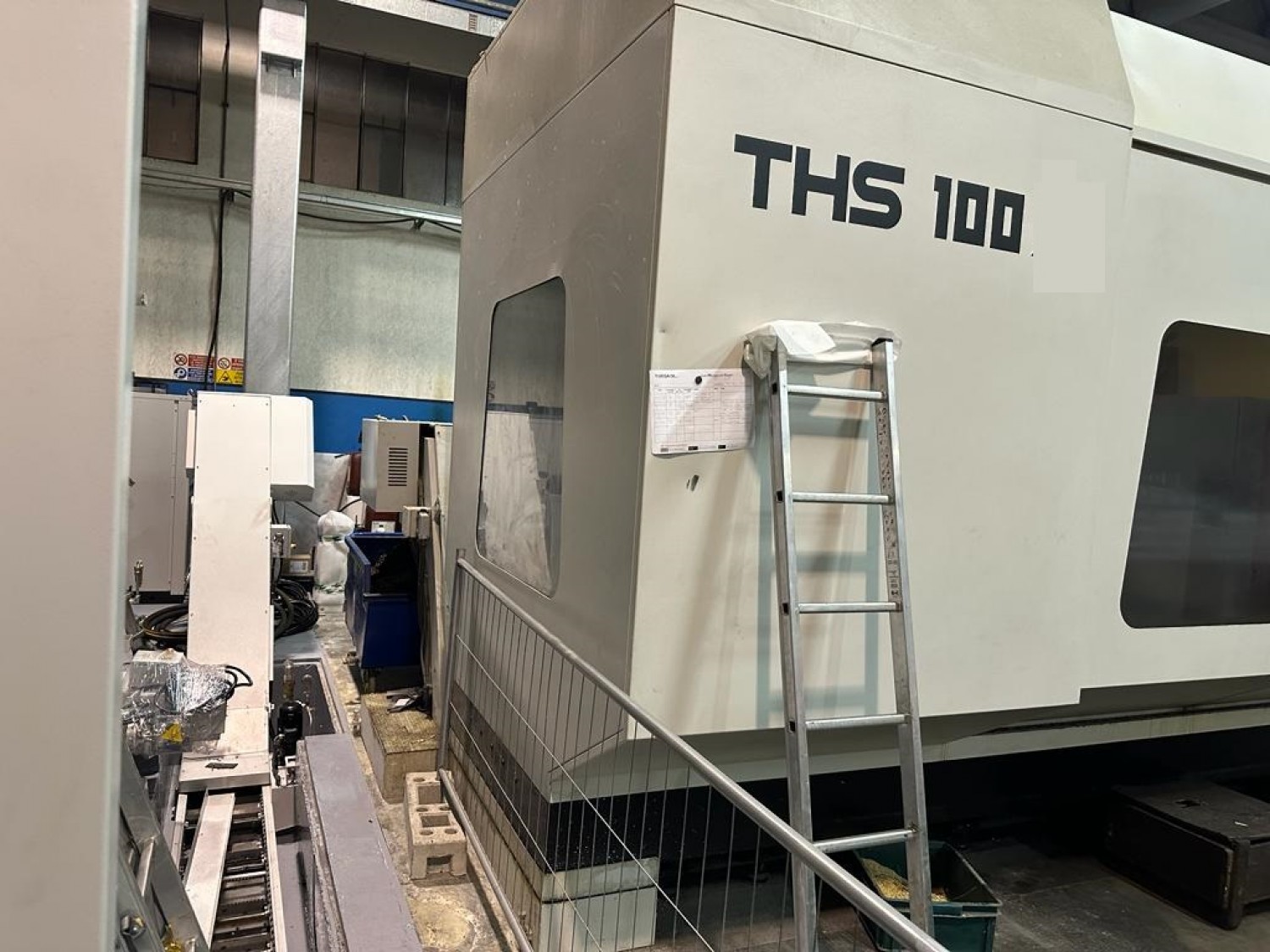 Centre d'usinage Multi-axes PARPAS THS 100