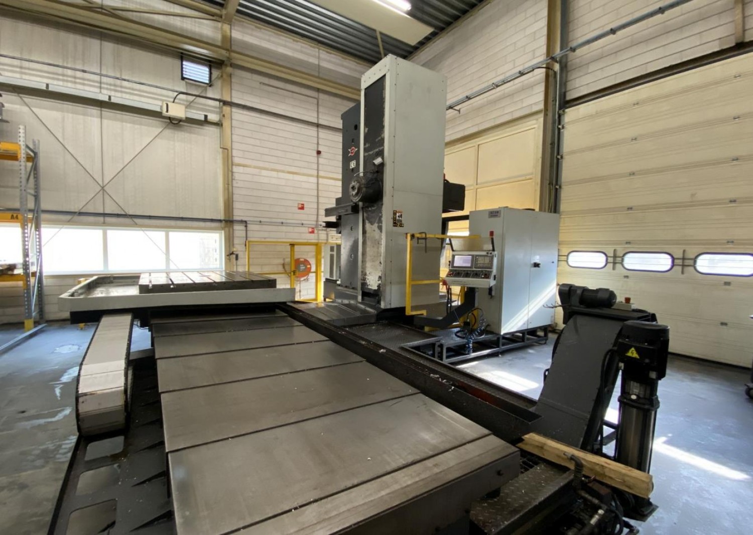 Tour CNC MORI SEIKI SL 303 - OUTILS TOURNANTS